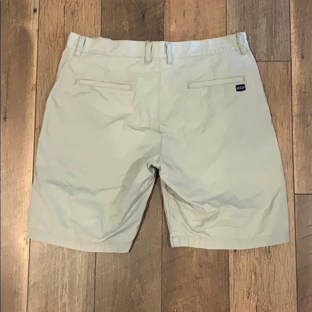Men’s Patagonia organic cotton kakis short